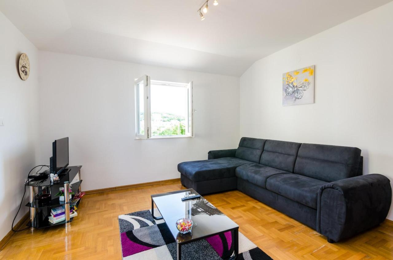 Ana Apartment 챠브타트 외부 사진